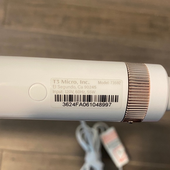 T3 BodyWaver professional 1.75” White Curling and Styling Iron - Picture 3 of 6